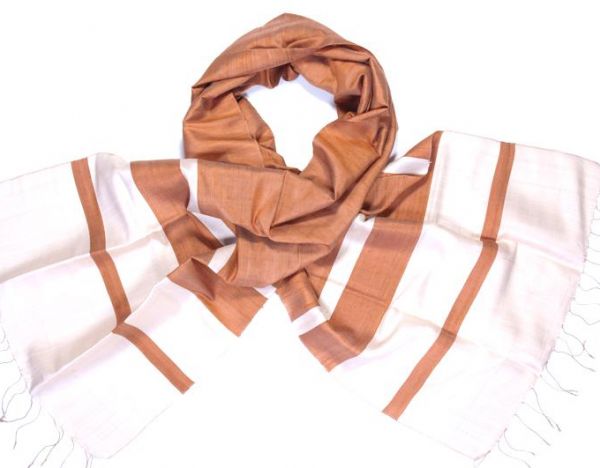 Scarf made from silk, naturally dyed